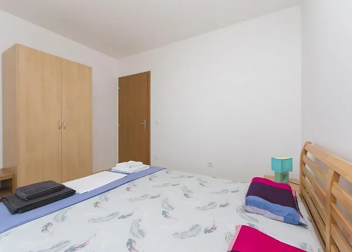 Apartamento Issea Brela
