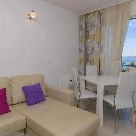 Issea Apartament