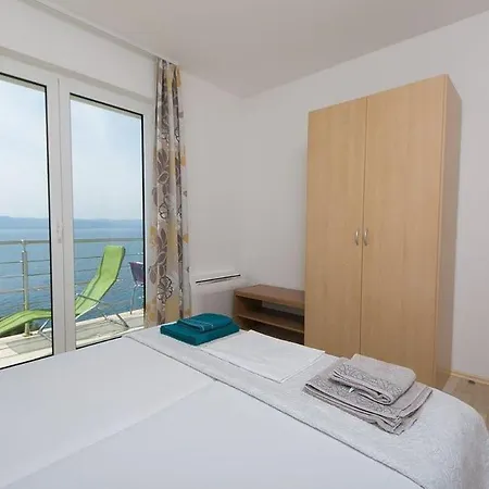 Apartament Issea