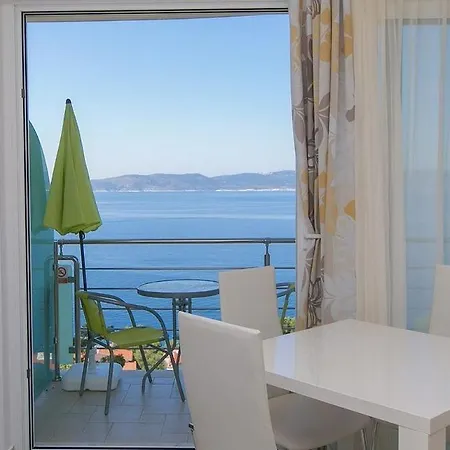 Apartament Issea Brela