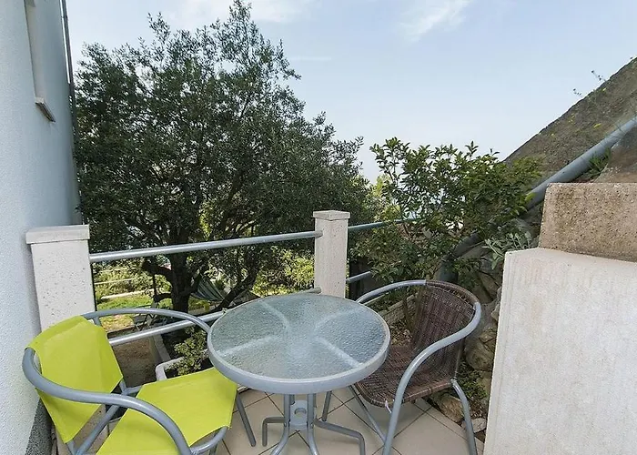 Apartament Issea *